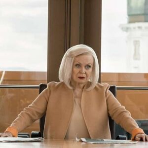 Jacki Weaver Yellowstone Season 5 Caroline Warner Beige Coat